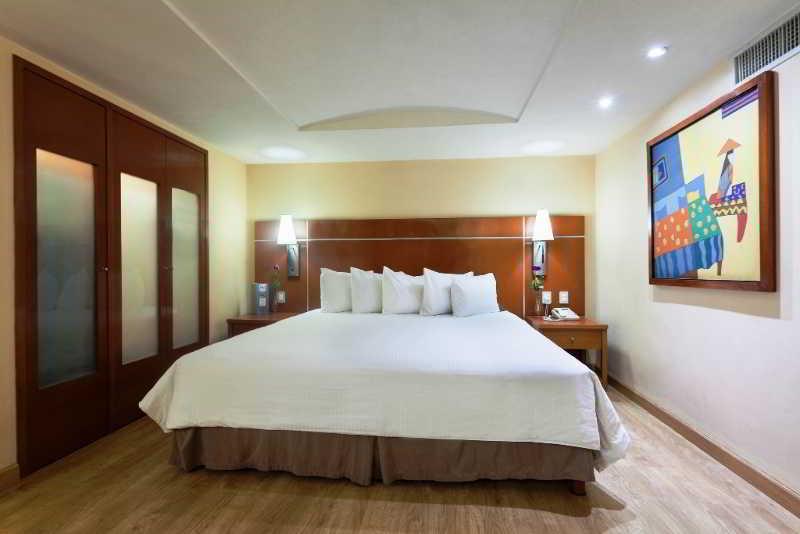Exe Suites Reforma Мехико Экстерьер фото